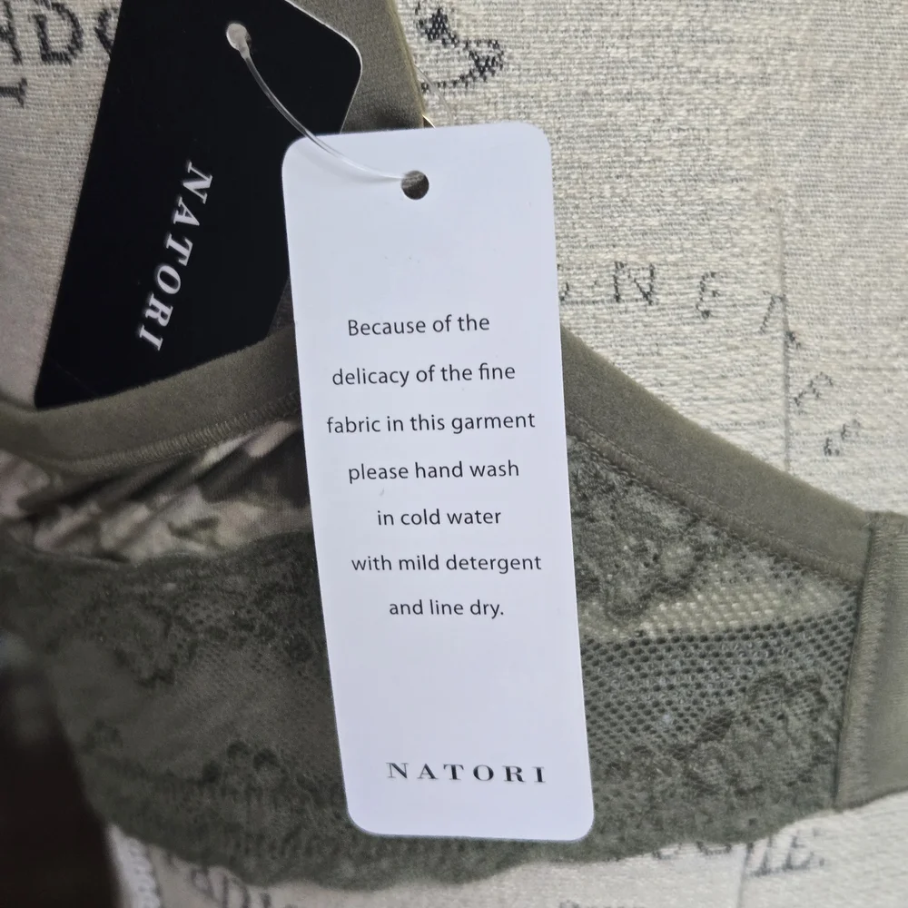 Natori Camouflage Bra - Green and Cream - Picture 7 of 7